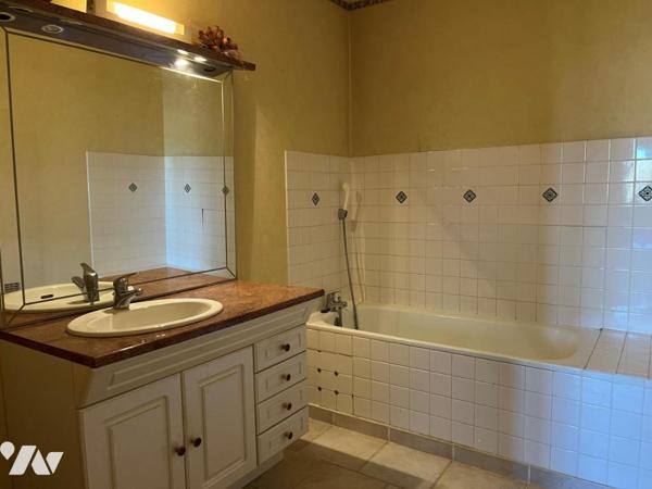 DIJON, appartement T5 secteur JOFFRE-STALINGRAD