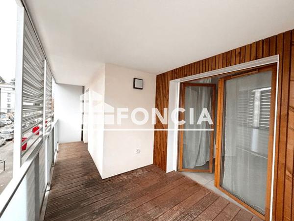 Location Appartement 2 pièces 39.76 m² - 1 RUE DU DOCTEUR PIERRE BAZIN Voiron 38500