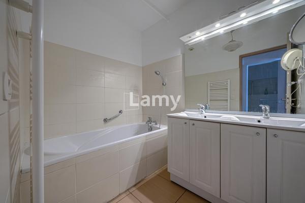 T5 traversant de 140 m²