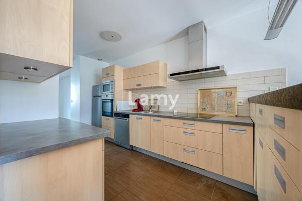 T5 traversant de 140 m²