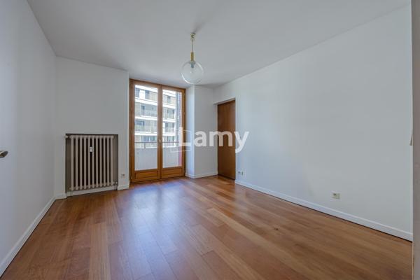 T5 traversant de 140 m²