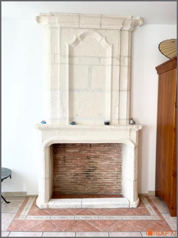 Magnifique Longère Charentaise en pierre, 6 chambres, 5 sdb, piscine, jardin d'hiver, garage, jardin.