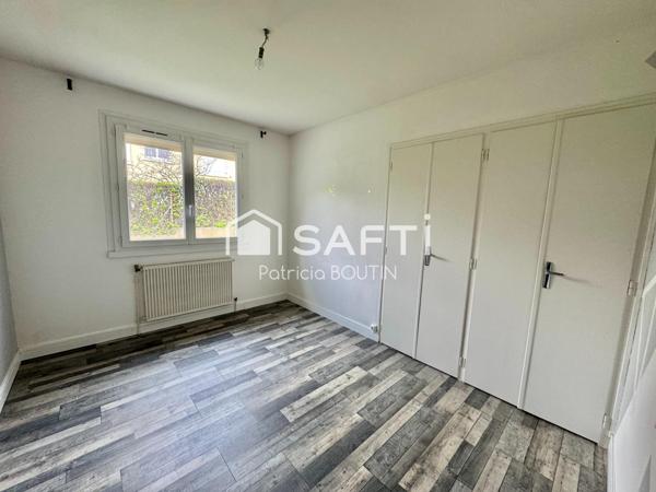 PAVILLON PLAIN PIED 3 CHAMBRES ET GARAGE A NIORT !