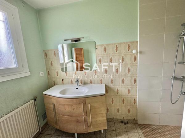 PAVILLON PLAIN PIED 3 CHAMBRES ET GARAGE A NIORT !