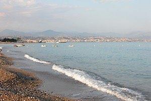 Immeuble à VILLENEUVE LOUBET (06270)