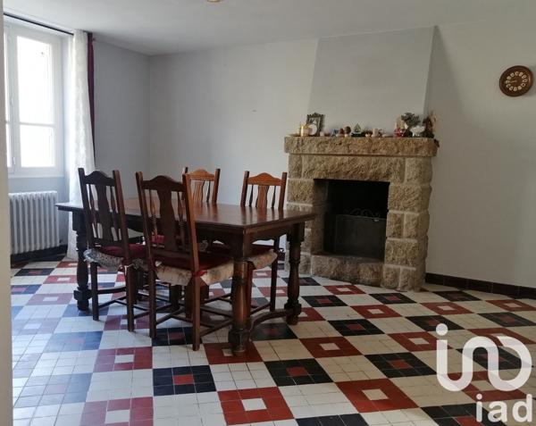 Maison à vendre 5 pièces 98 m² Charchigné