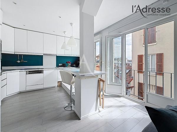 Appartement Suresnes 2 /3 pièce(s) 50 m2/Cave/Débarras