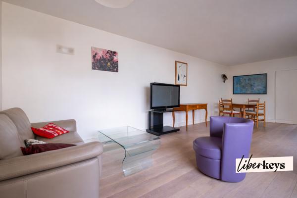 Rue Lecourbe / Lourmel - 3 pièces avec terrasse et parking 