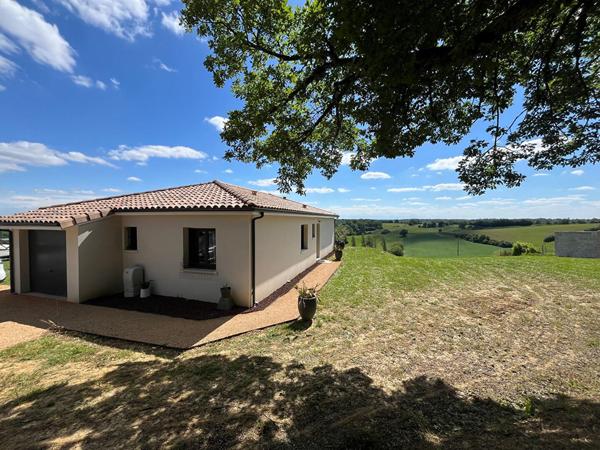 Maison récente de 2023 avec vue panoramique ? 92 m² habitables sur 1482 m² de terrain