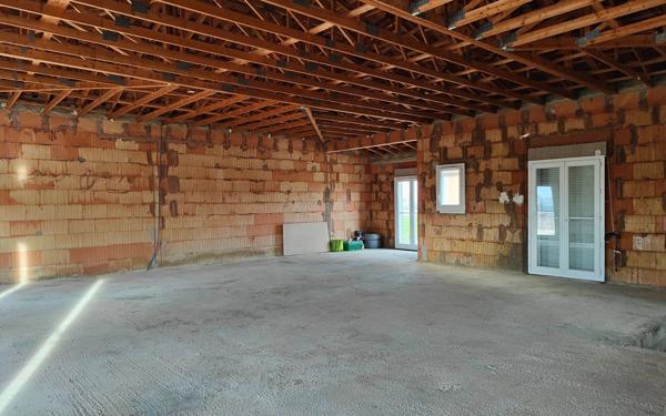 Maison à vendre    9 pièces •  Garons