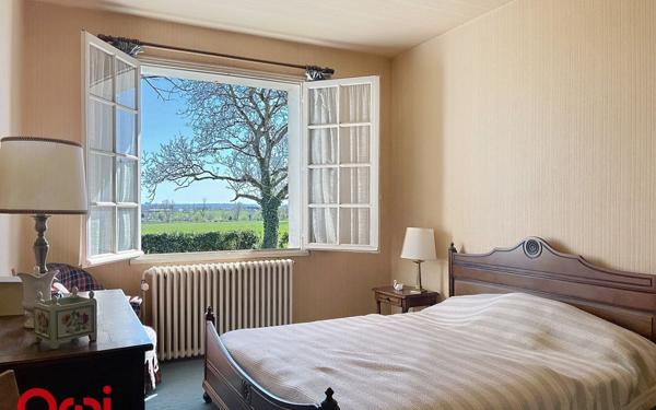 Maison à vendre    6 pièces •  Montmarault