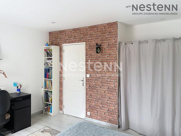 Maison familiale 173 m² en plein centre d'Herbault, proche écoles & commerces. 4 chambres, jardin sans vis-à-vis, grange et grenier aménageable.