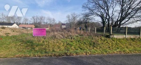 Terrain à bâtir sur la Commune : CONDE-SUR-L'ESCAUT; surface terrain (m²) : 470 m² Façade 12,04...