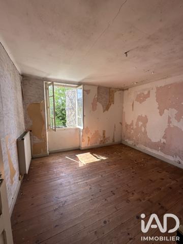 Maison à vendre 4 pièces 81 m² Saint-Céré