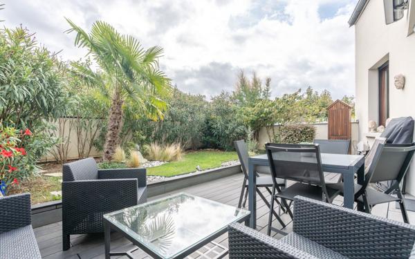 Appartement à vendre    4 pièces • 140,21 m2 Joinville-le-Pont