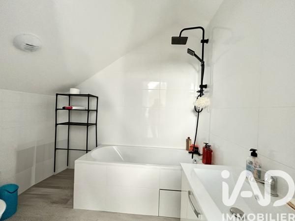 Maison à vendre 3 pièces 190 m² Cublac