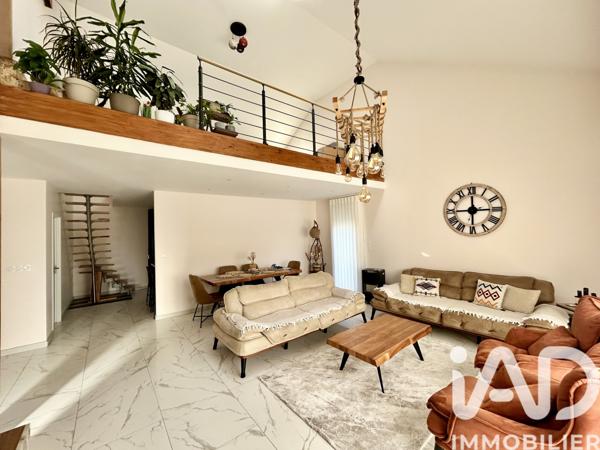 Maison à vendre 3 pièces 190 m² Cublac