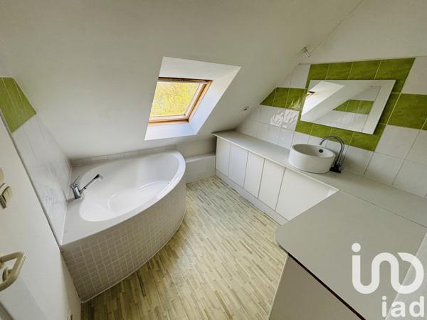 Maison à vendre 8 pièces 156 m² Tiercé