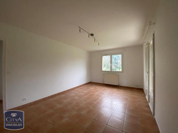 Appartement à louer 2 pièces 41.97m²