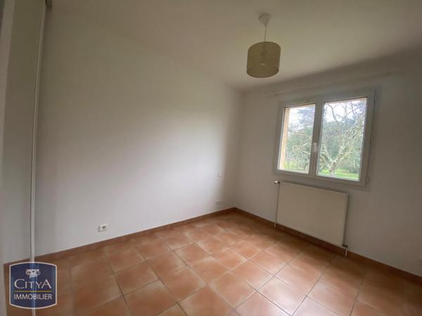 Appartement à louer 2 pièces 41.97m²