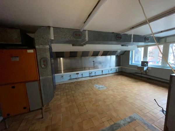 Bureau à louer à Lyon (69007)