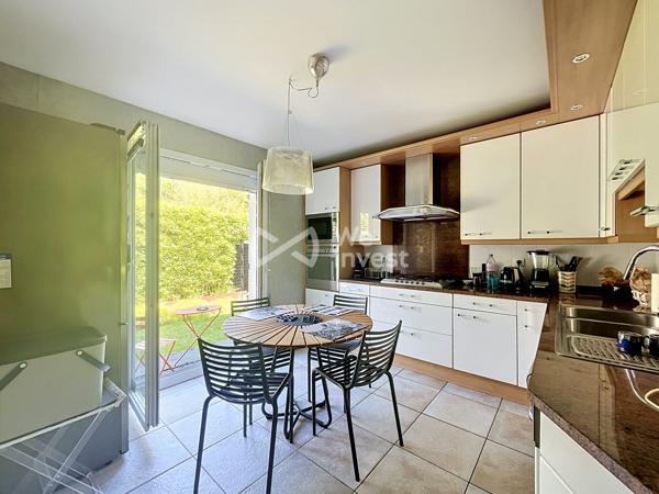 Ville-d'Avray (92410) - MAISON 6 PIECES - DPE C - Centre Ville