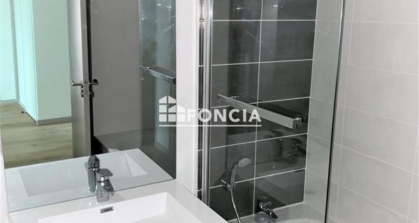 Location Appartement 3 pièces 60.95 m² - Châtellerault 86100