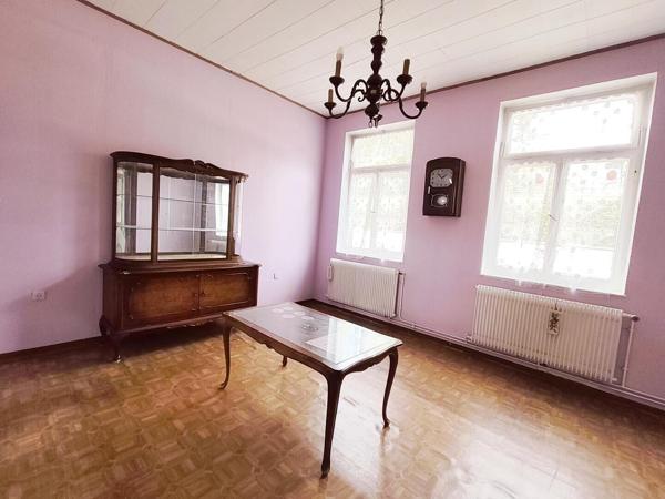 Maison à rénover, avec garage et jardin au centre-ville de Haguenau
