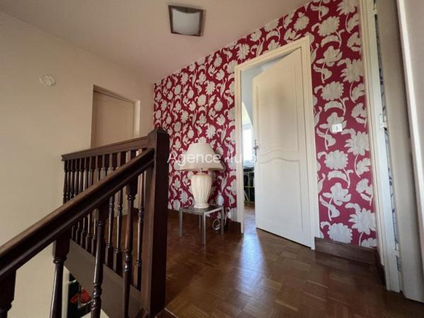 Maison - Proximite oloron-sainte-marie - Réf.:205319 MAISON DE CHARME SUR PARC ARBORE DE 4000 M² AUX PORTES D'OLORON SAINTE-MARIE - (BAISSE DE PRIX)