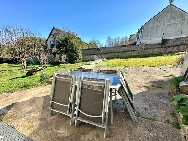 Appartement F4  + jardin 93m2 à vendre à Saint-Pierre-lès-Nemours