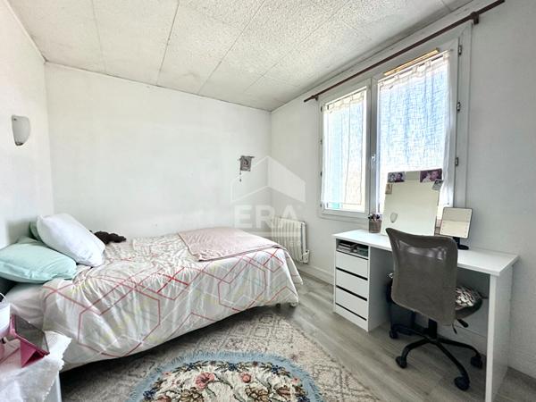 Appartement F4  + jardin 93m2 à vendre à Saint-Pierre-lès-Nemours