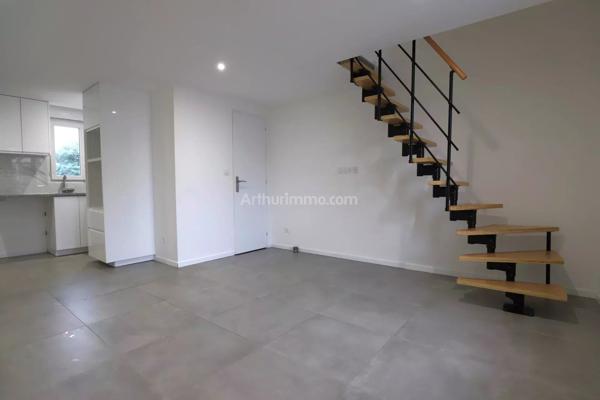 Location                                                      Appartement
                        
                     3 pièces                      37 m2                     à Arpajon