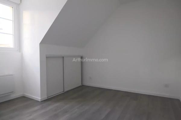 Location                                                      Appartement
                        
                     3 pièces                      37 m2                     à Arpajon
