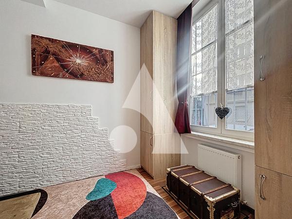 Appartement 5 pièces 106.48 m2