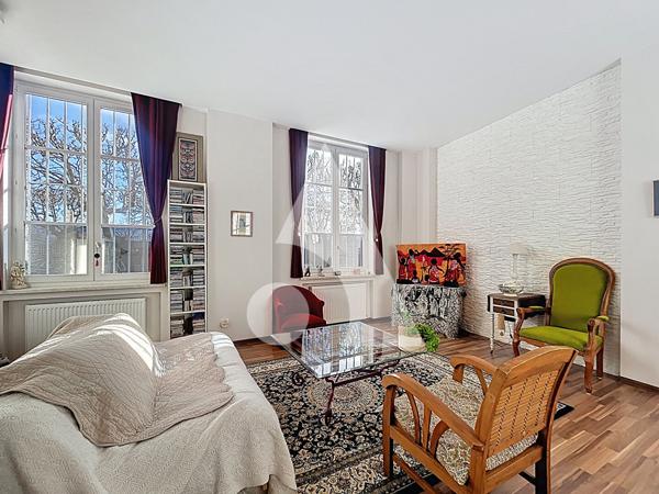 Appartement 5 pièces 106.48 m2