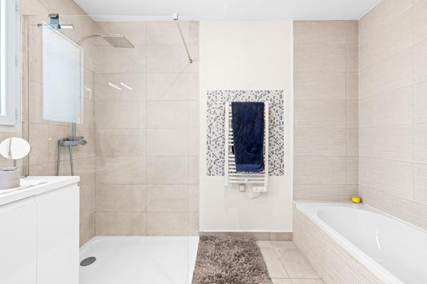 Vente Villa de luxe Aspremont 4 Pièces 108 m²