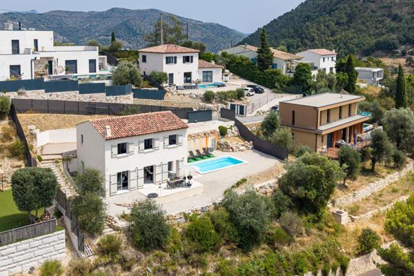 Vente Villa de luxe Aspremont 4 Pièces 108 m²