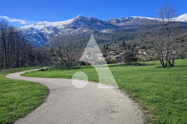 Terrain 542 m2