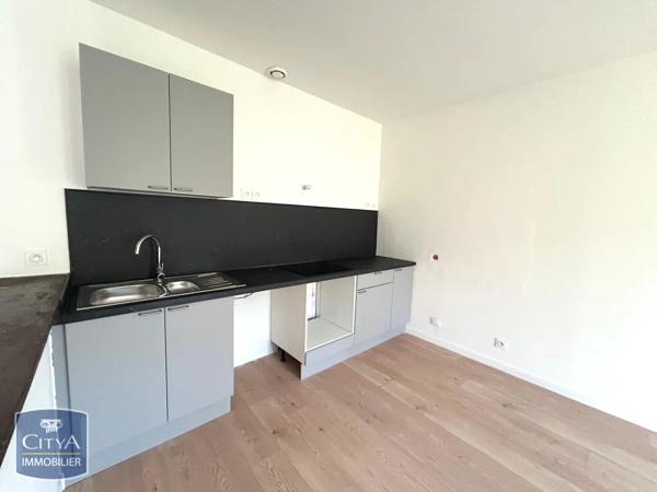 Appartement à louer 1 pièce 39.97m² Saint-Étienne (42000)