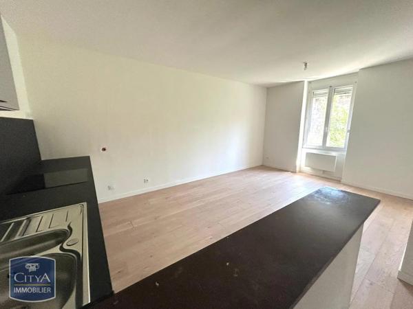 Appartement à louer 1 pièce 39.97m² Saint-Étienne (42000)