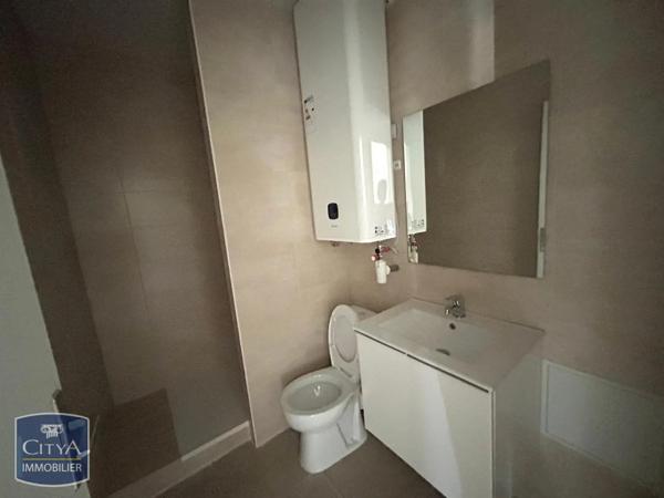 Appartement à louer 1 pièce 39.97m² Saint-Étienne (42000)