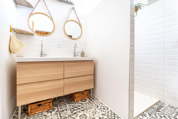 Demeure de caractère avec jardin et piscine