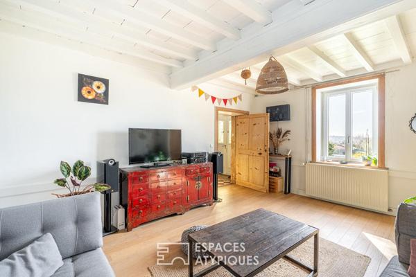 Demeure de caractère avec jardin et piscine