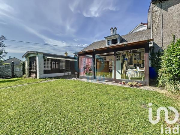 Ferme 5 pièces de 137 m² à Nouvion-sur-Meuse (08160)