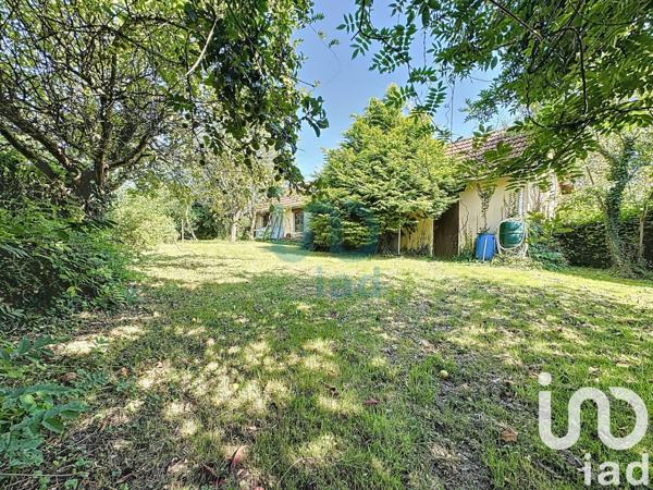 Ferme 5 pièces de 137 m² à Nouvion-sur-Meuse (08160)