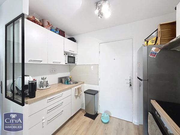 Appartement à vendre 2 pièces 25m² Fréjus (83600)