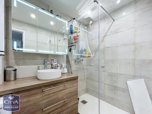 Appartement à vendre 2 pièces 25m² Fréjus (83600)