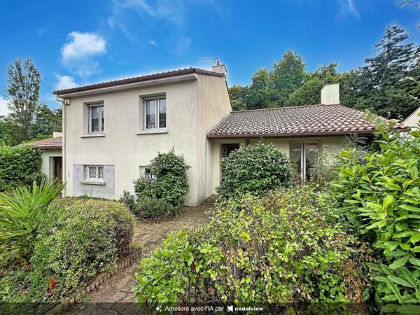 VERTOU SECTEUR GRAMMOIRE MAISON  FAMILIALE 5 CHAMBRES JARDIN GARAGE