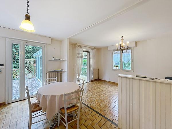 VERTOU SECTEUR GRAMMOIRE MAISON  FAMILIALE 5 CHAMBRES JARDIN GARAGE