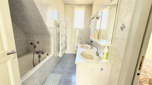 Maison Laval 5 pièces 91 m2